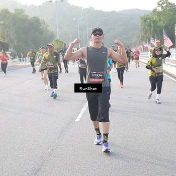 Runner Photo 6834697