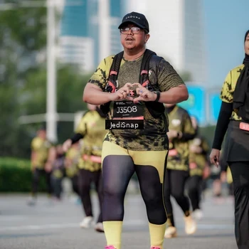 Runner Photo 6834724