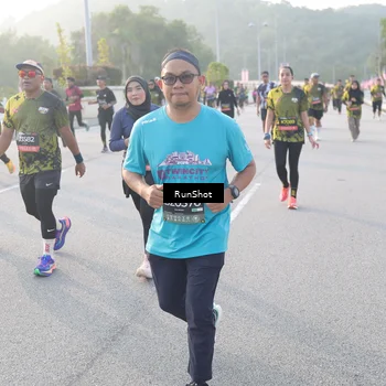 Runner Photo 6834743