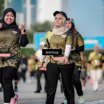 Runner Photo 6834747