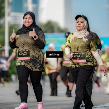 Runner Photo 6834751