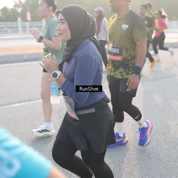 Runner Photo 6834758