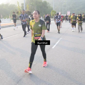 Runner Photo 6834775