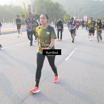 Runner Photo 6834777