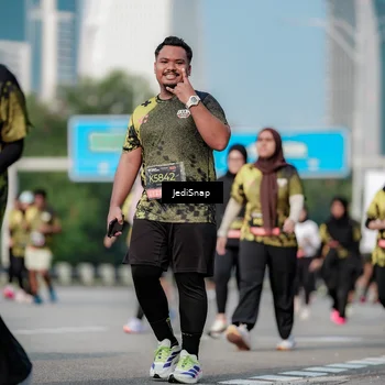 Runner Photo 6834791