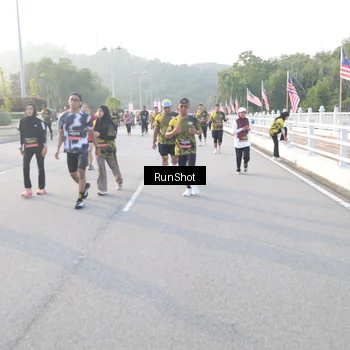 Runner Photo 6834814