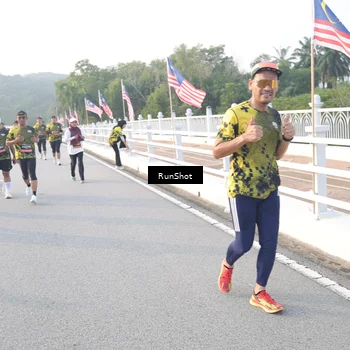 Runner Photo 6834815