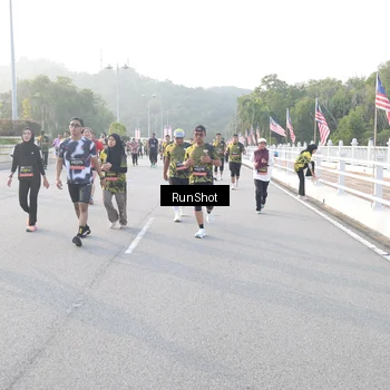 Runner Photo 6834817