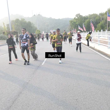 Runner Photo 6834821