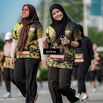 Runner Photo 6834825