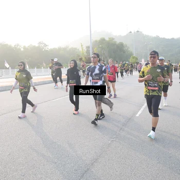 Runner Photo 6834833