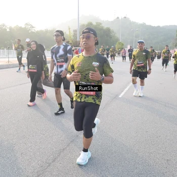 Runner Photo 6834842