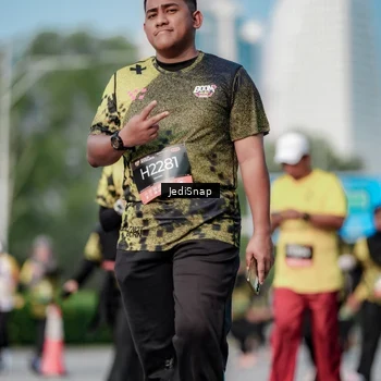 Runner Photo 6834848
