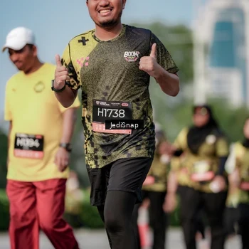 Runner Photo 6834869
