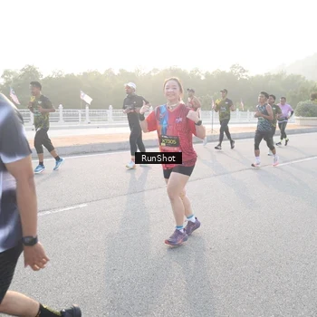 Runner Photo 6834876