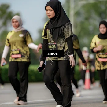 Runner Photo 6834885