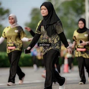 Runner Photo 6834892