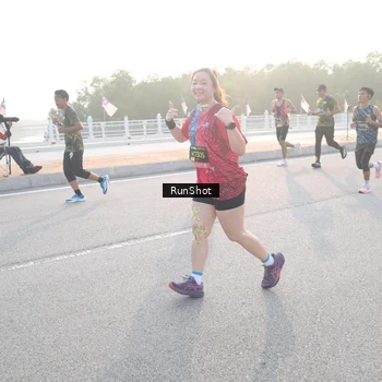 Runner Photo 6834894