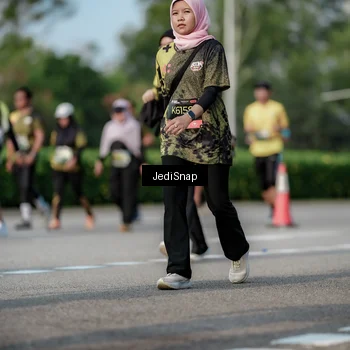 Runner Photo 6834908