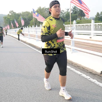 Runner Photo 6834911
