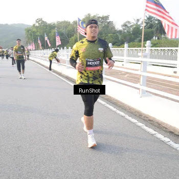 Runner Photo 6834916