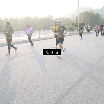 Runner Photo 6834919