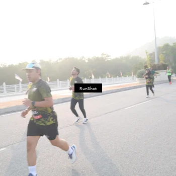 Runner Photo 6834934
