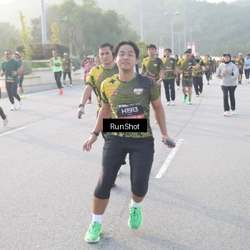 Runner Photo 6834939
