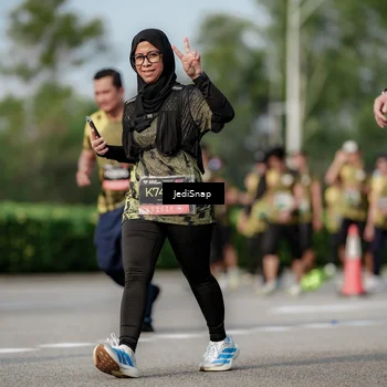 Runner Photo 6834948