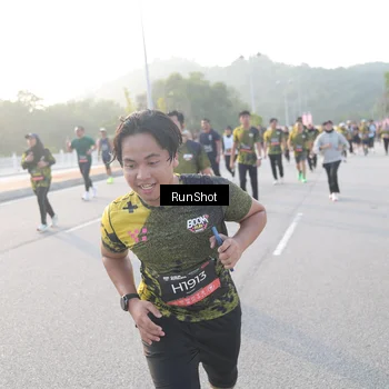 Runner Photo 6834970
