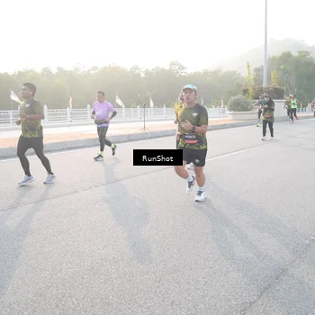 Runner Photo 6834988