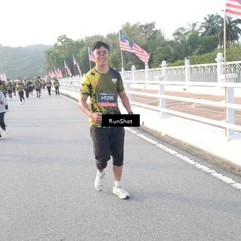 Runner Photo 6834995