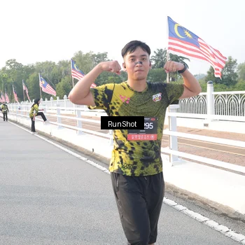Runner Photo 6835006