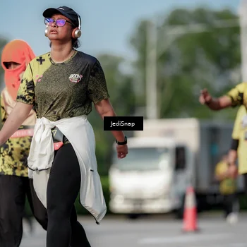 Runner Photo 6835056