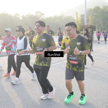 Runner Photo 6835066