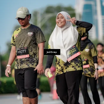 Runner Photo 6835078