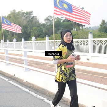 Runner Photo 6835086