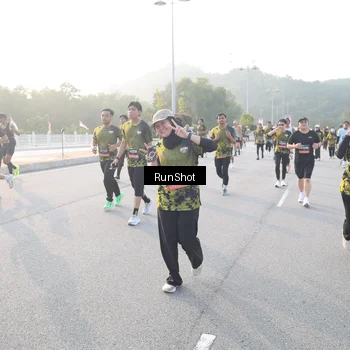 Runner Photo 6835126