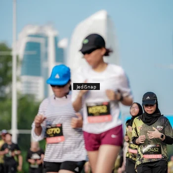 Runner Photo 6835135