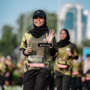 Runner Photo 6835140