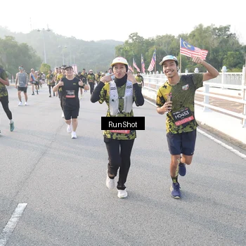 Runner Photo 6835154