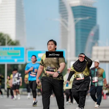 Runner Photo 6835161