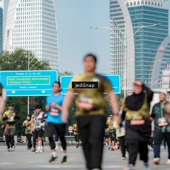 Runner Photo 6835165