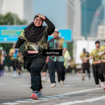 Runner Photo 6835192