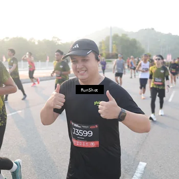 Runner Photo 6835195