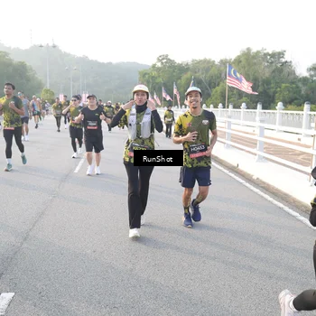 Runner Photo 6835202