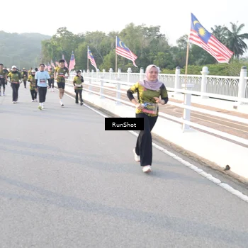 Runner Photo 6835203