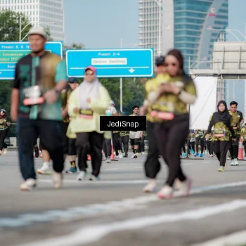 Runner Photo 6835205