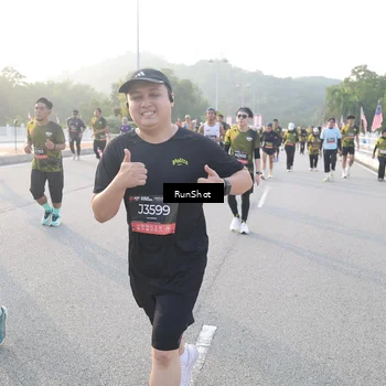Runner Photo 6835209