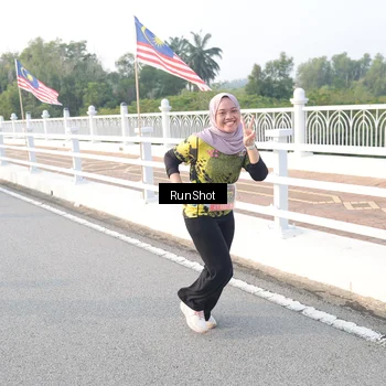 Runner Photo 6835220